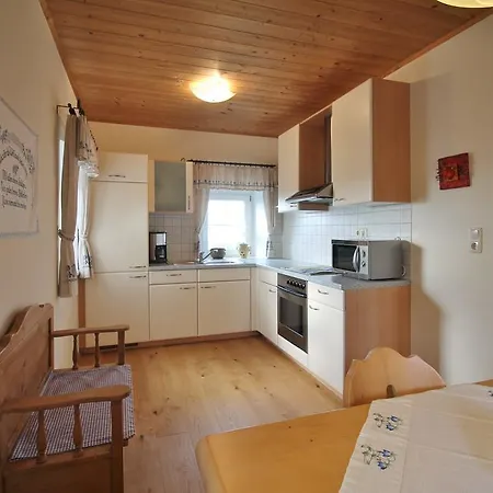 Farm stay Obst & Gastehof Brandl *